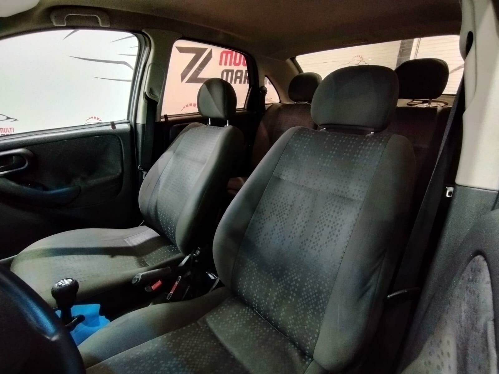 Imagem do veículo  CHEVROLET CORSA SEDAN 1.4